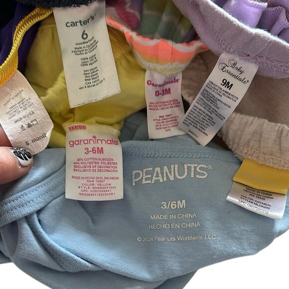 Girls 0-6 Months Clothing Bundle - Picture 6 of 7